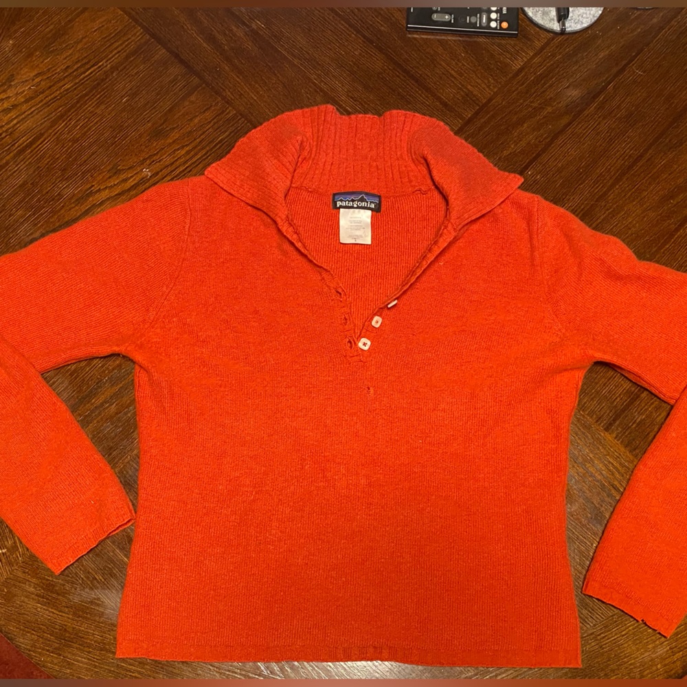 Patagonia crop sweater - Size Small